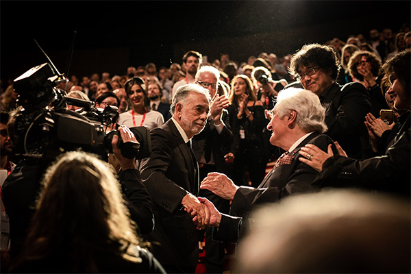 <span style='display:inline-block; background-color:#DF071E; width: 100%;padding:5px;'>Francis Ford Coppola</span>