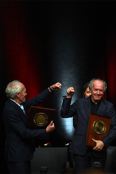<span style='display:inline-block; background-color:#DF071E; width: 100%;padding:5px;'>Jean-Pierre et Luc Dardenne</span>